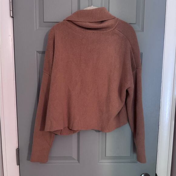 Vici Turtle Neck Sweater with Chunky Knit - Picture 3 of 5